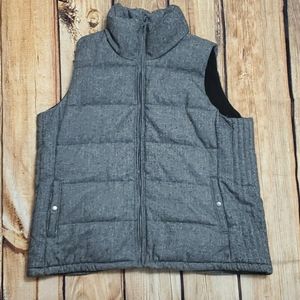 Old Navy Herringbone Puffer Vest